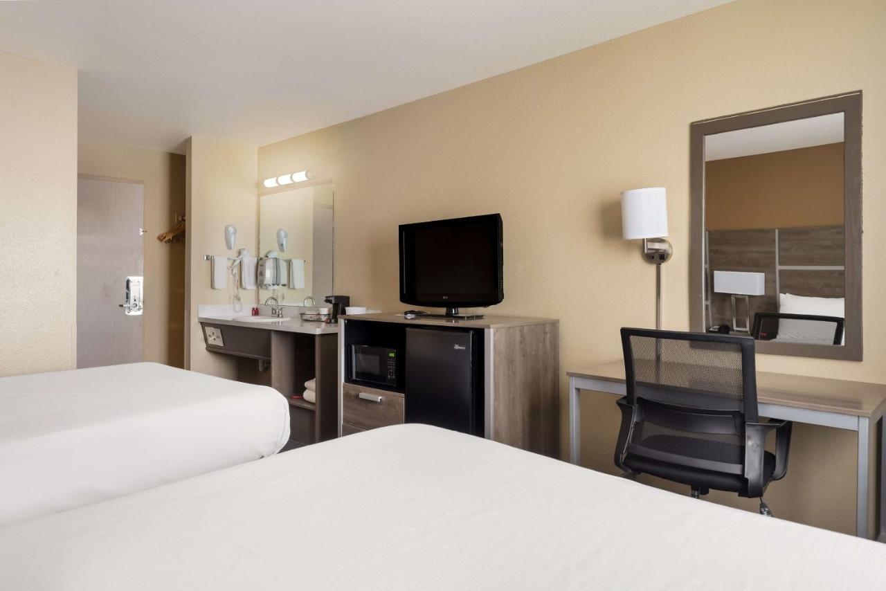 Surestay Hotel By Best Western Wells Dış mekan fotoğraf